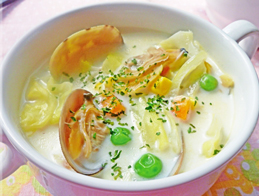 あさりとキャベツのミルクスープ